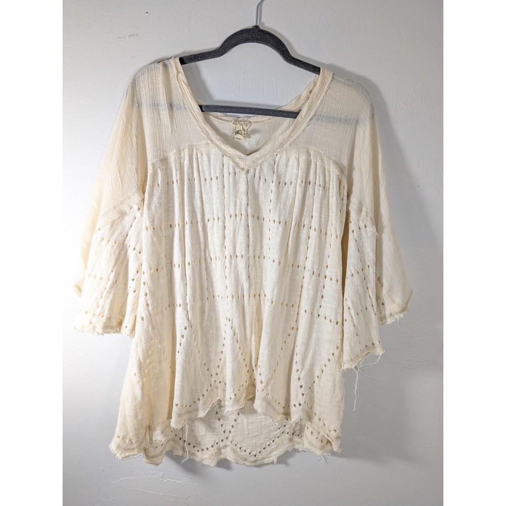 Gimmicks Top Textured Cream Lace Trim Wide 1/2Sleeve Size S Distresswf Raw‎ Hem